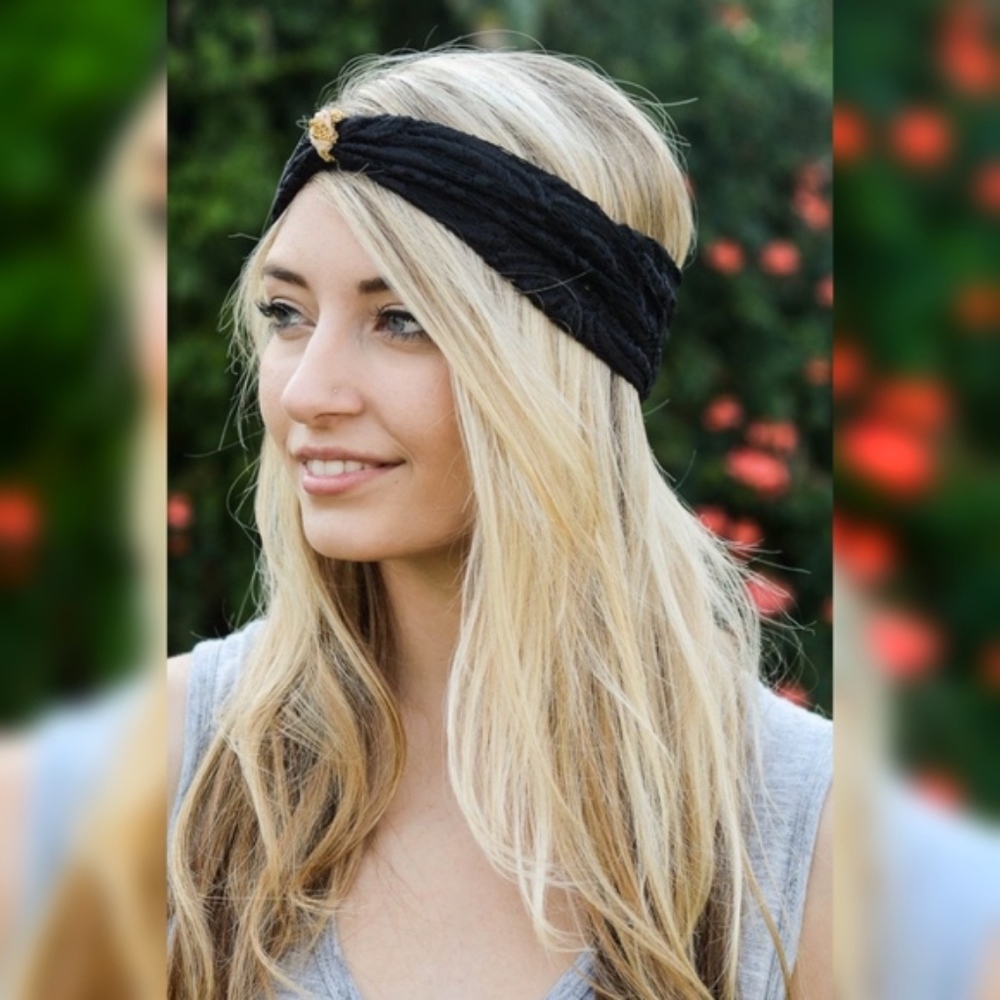 White Elegant Lace Headband - Picture 2 of 3